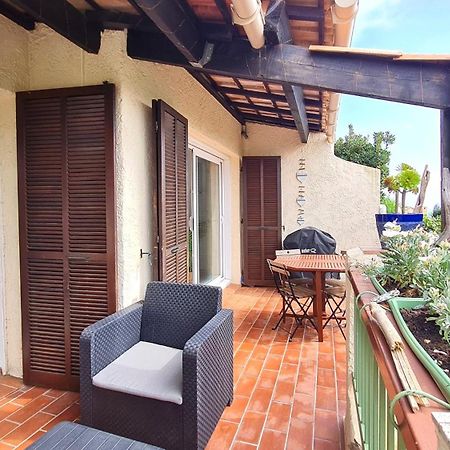 Bel Appartement Renove, Avec Terrasse Et Piscine La Croix-Valmer Exteriér fotografie