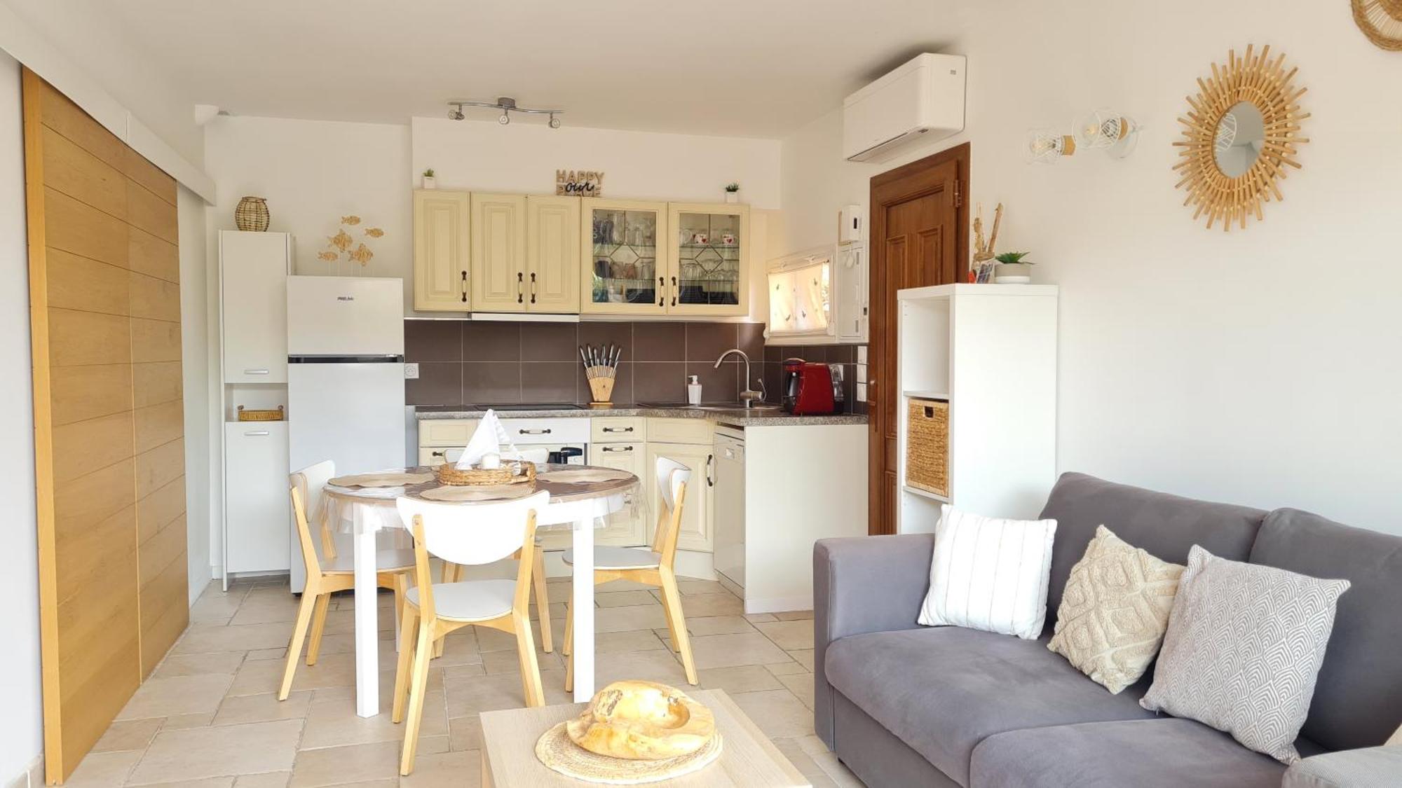 Bel Appartement Renove, Avec Terrasse Et Piscine La Croix-Valmer Exteriér fotografie